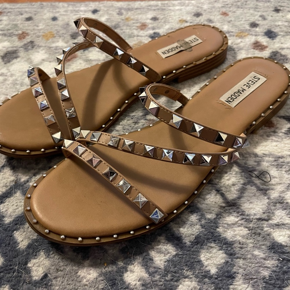 Steve Madden nude strappy studded sandals